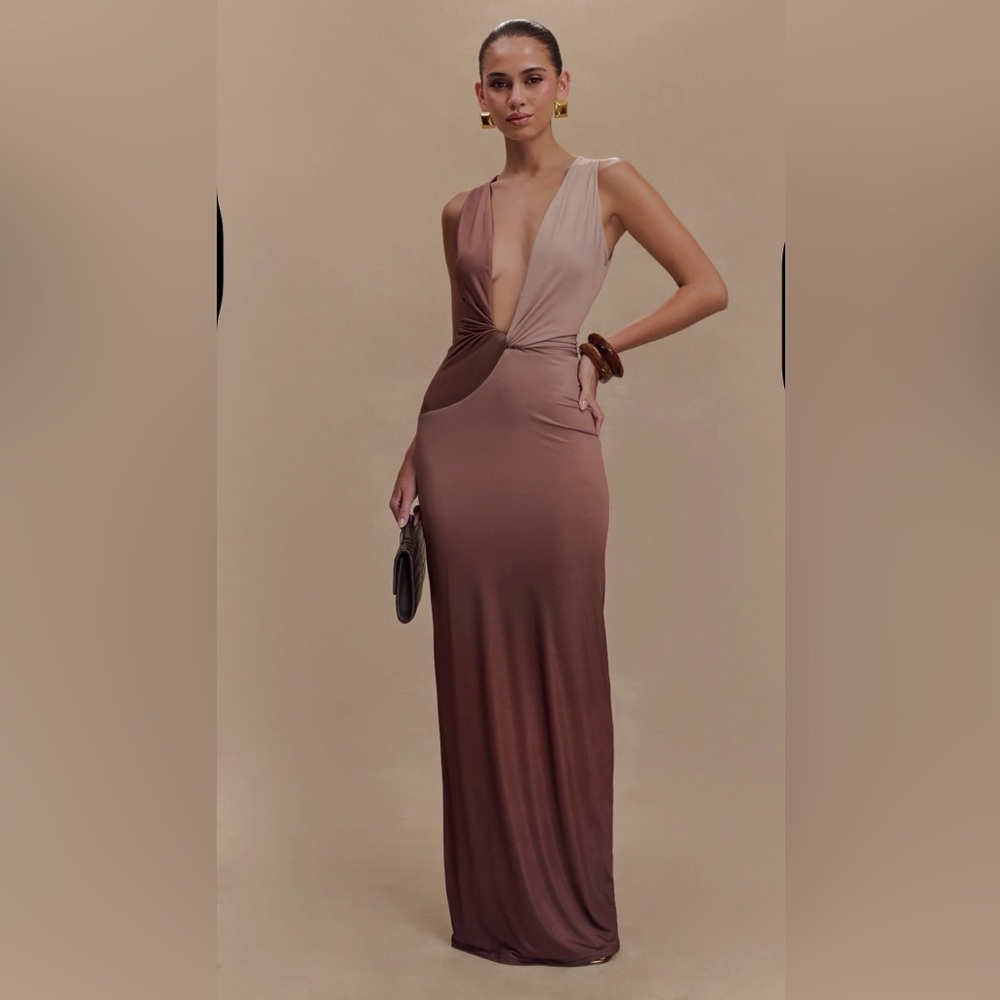 Elegant Ombre Maxi Dress
